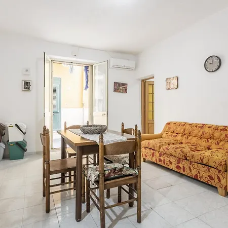 Holiday home Angolo Gio-ale